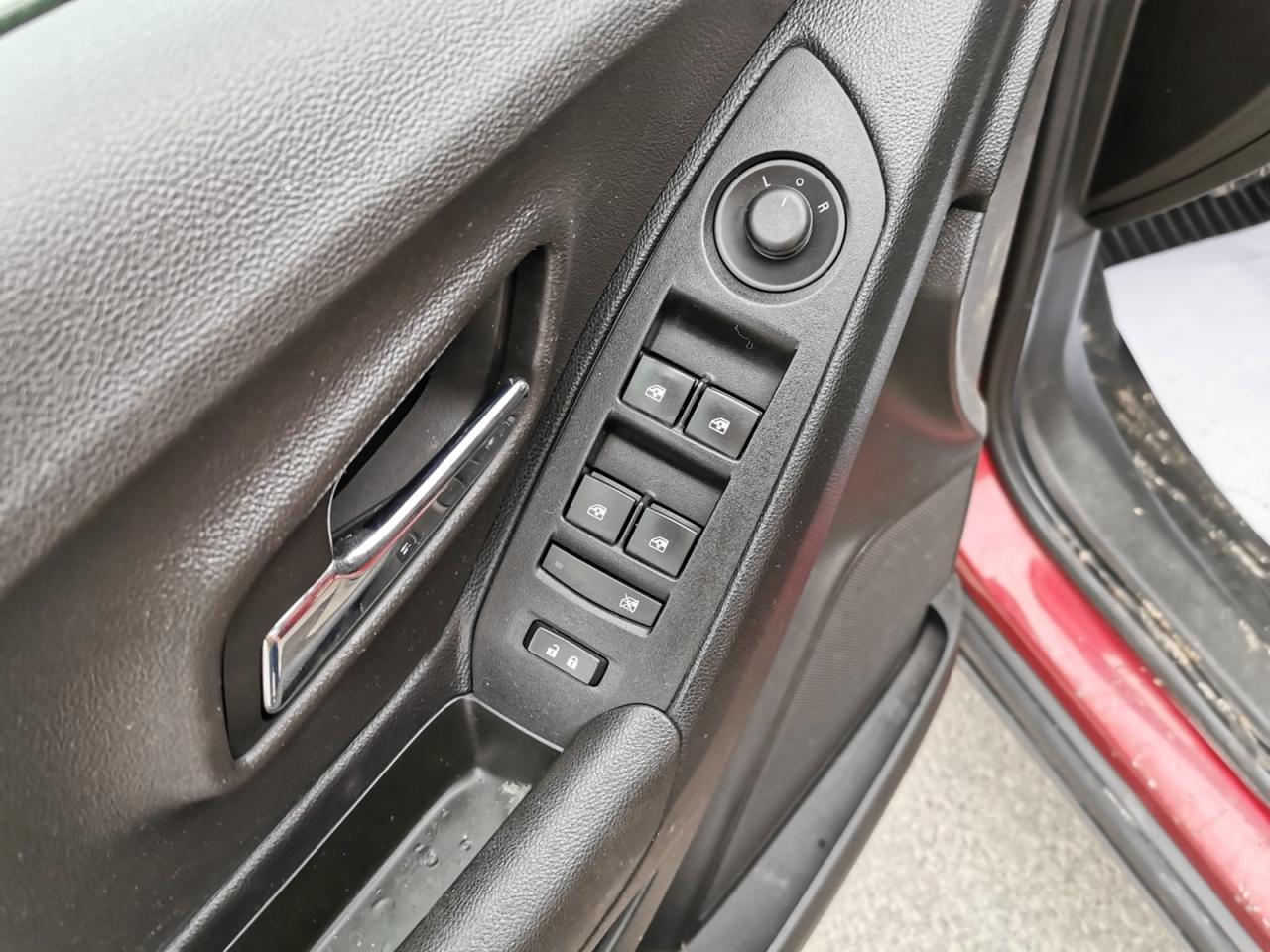 2019 Chevrolet Trax LT - Photo #11