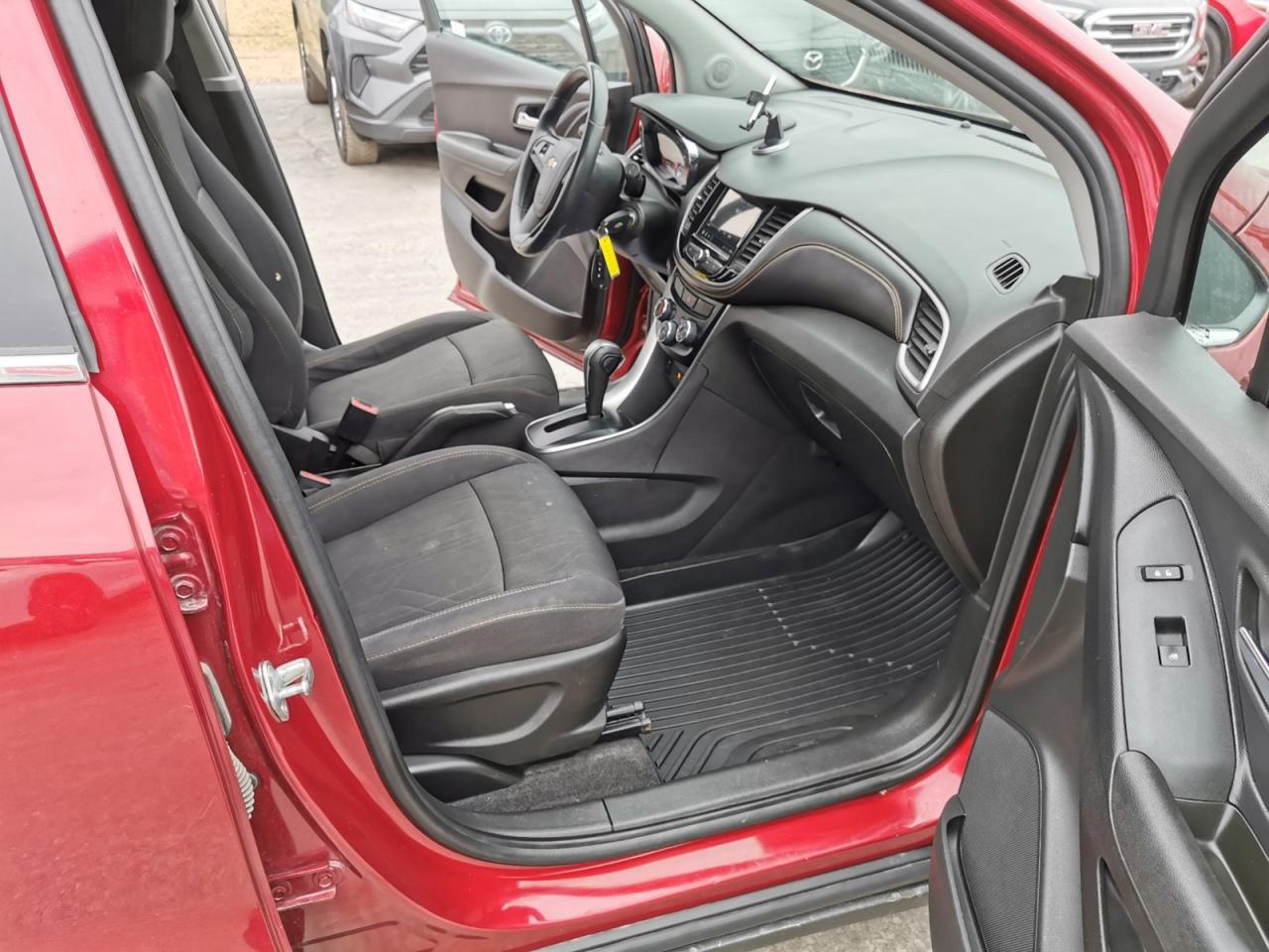 2019 Chevrolet Trax LT - Photo #26