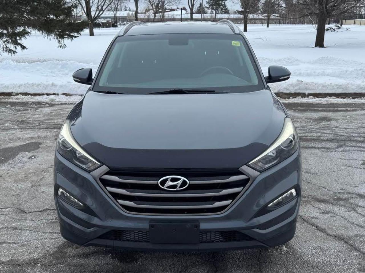 2016 Hyundai Tucson Premium 2.0L -Certified - Photo #2