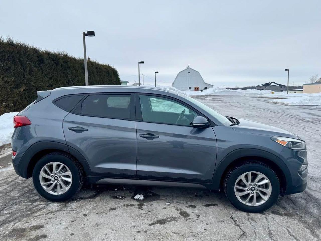 2016 Hyundai Tucson Premium 2.0L -Certified - Photo #4