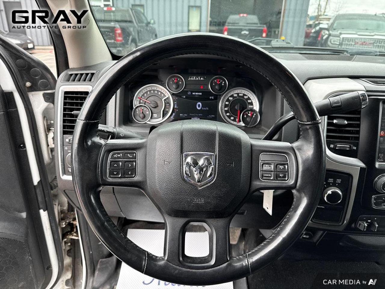 2016 RAM 2500 SLT/6.4L V8/CERTIFIED/4WD - Photo #10