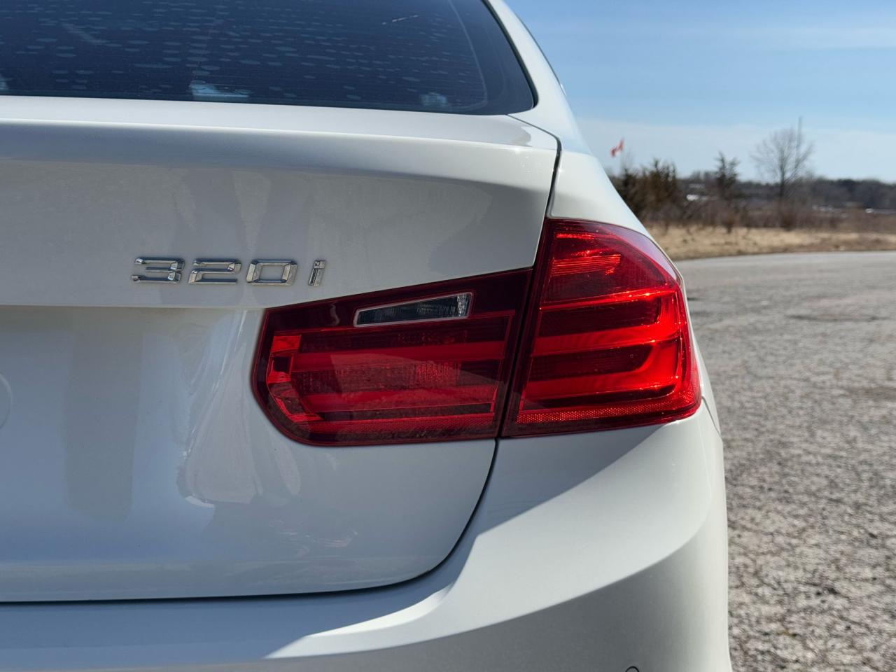 2014 BMW 3 Series 320I XDRIVE | LEATHER | SUNROOF | HTD STEERING | Photo25