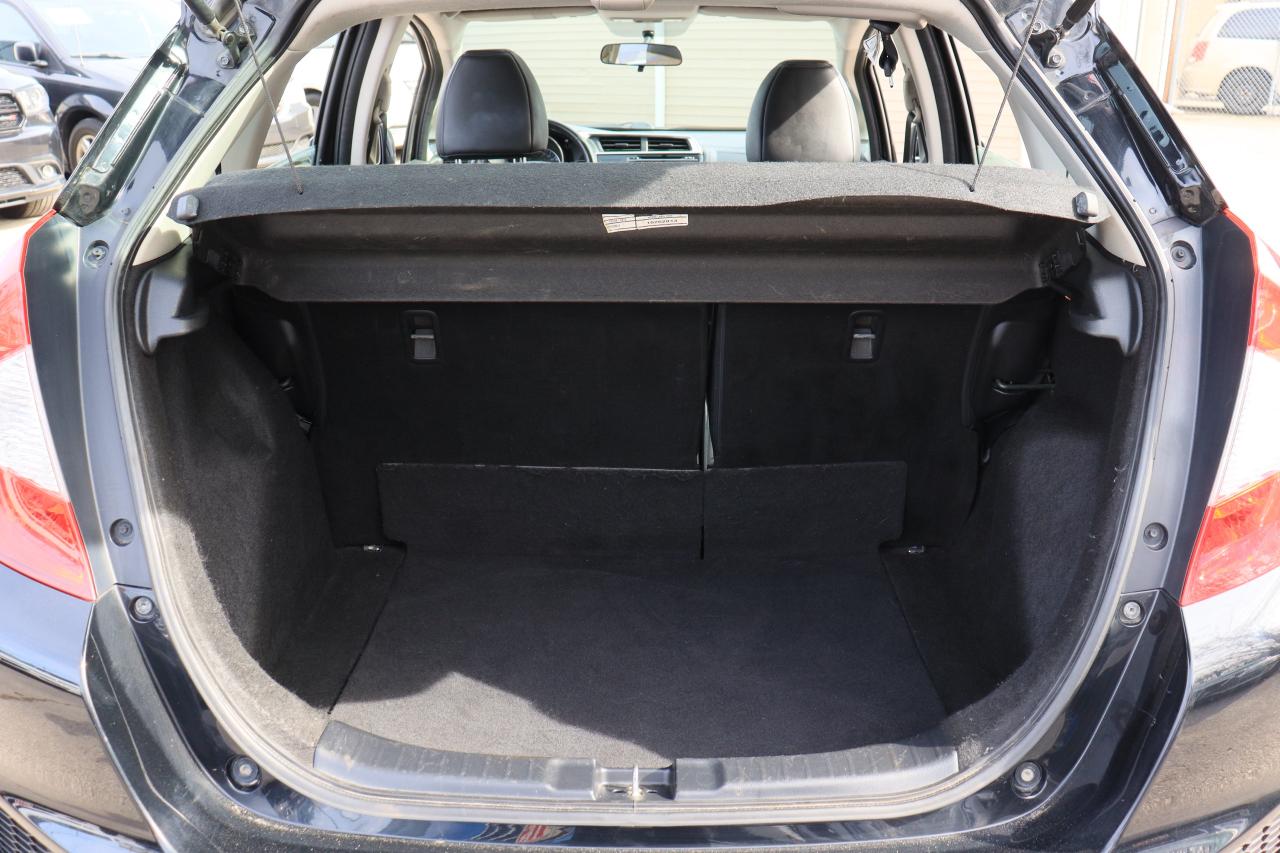 2015 Honda Fit EX-L | Auto | Leather | Sunroof | Nav | Cam & More Photo32