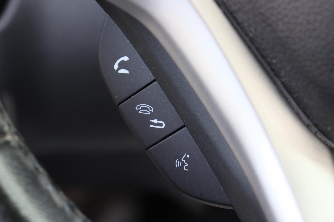 2015 Honda Fit EX-L | Auto | Leather | Sunroof | Nav | Cam & More Photo28