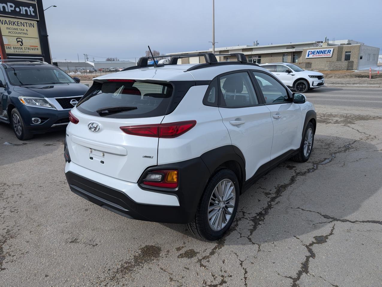 2020 Hyundai KONA Preferred-Local Trade- - Photo #4