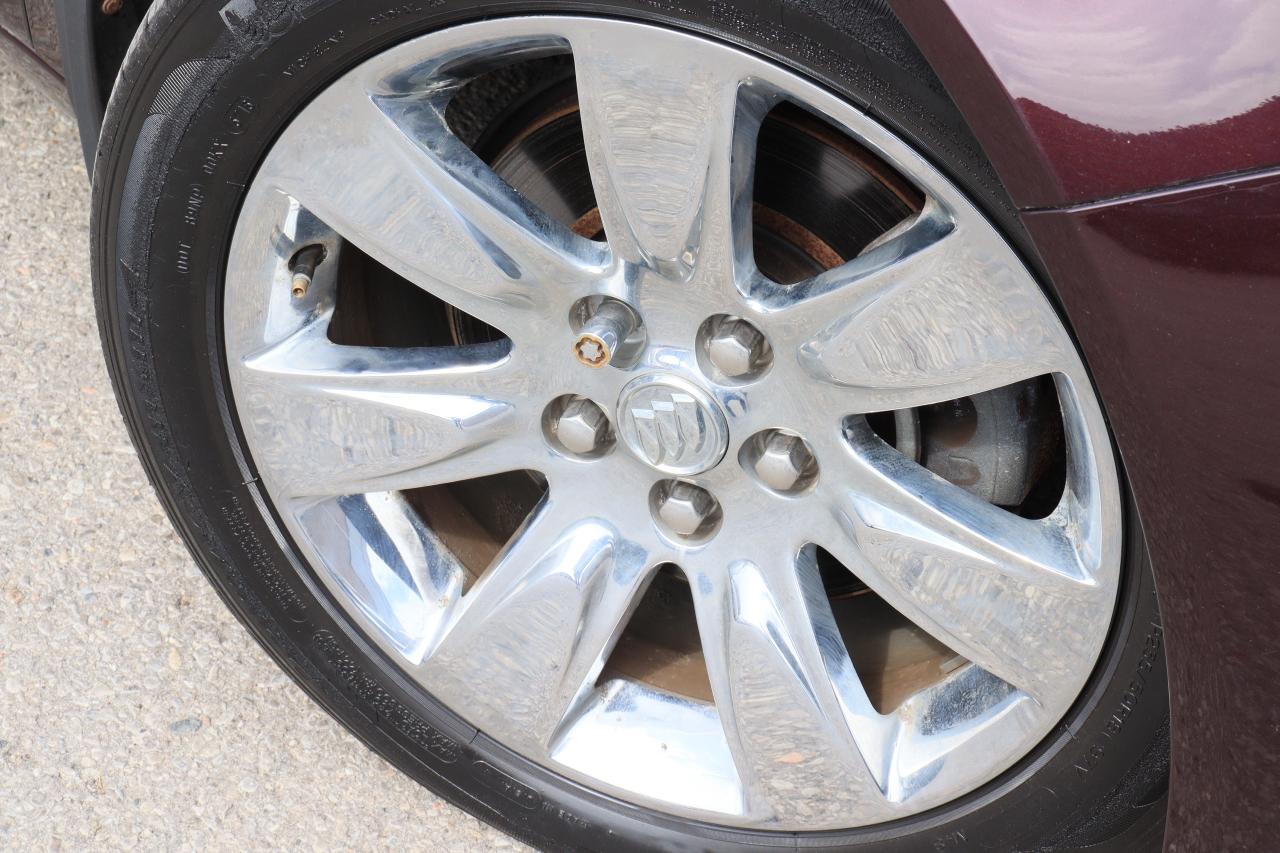 2017 Buick Regal Premium II | AWD | Leather | Roof | Nav | Cam ++ Photo