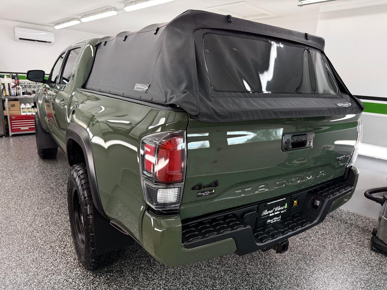 2020 Toyota Tacoma TRD Pro - Photo #4
