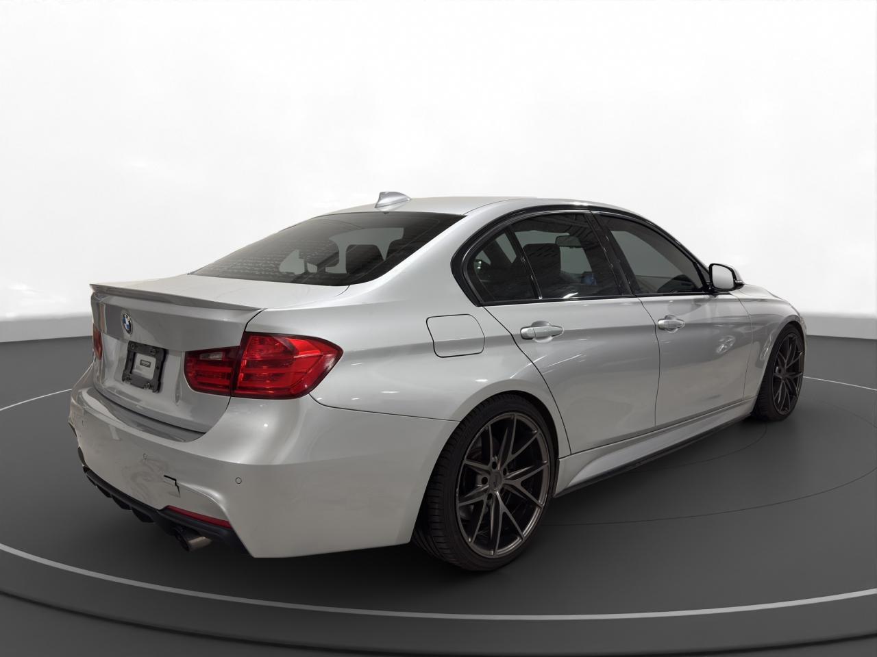 2013 BMW 3 Series 4dr Sdn 335i xDrive AWD - Photo #6