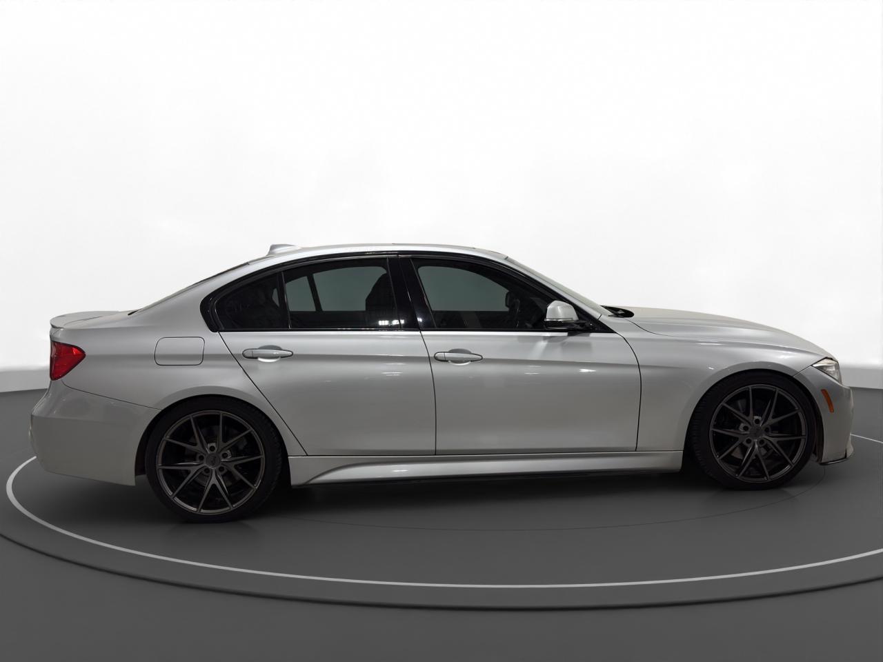 2013 BMW 3 Series 4dr Sdn 335i xDrive AWD - Photo #4