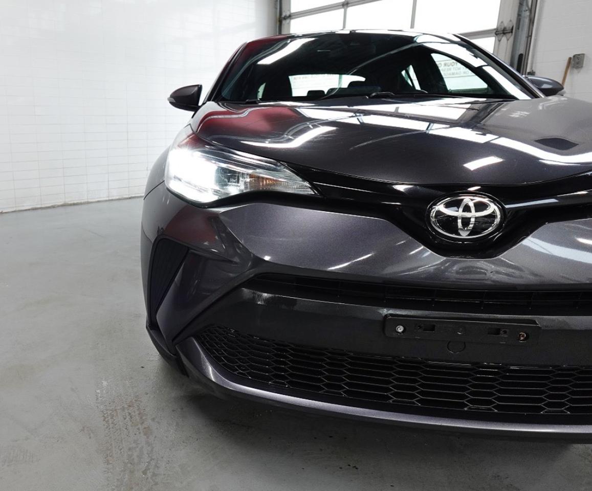 2020 Toyota C-HR DEALER MAINTAIN,NO ACCIDENT ,XLE MODEL - Photo #32