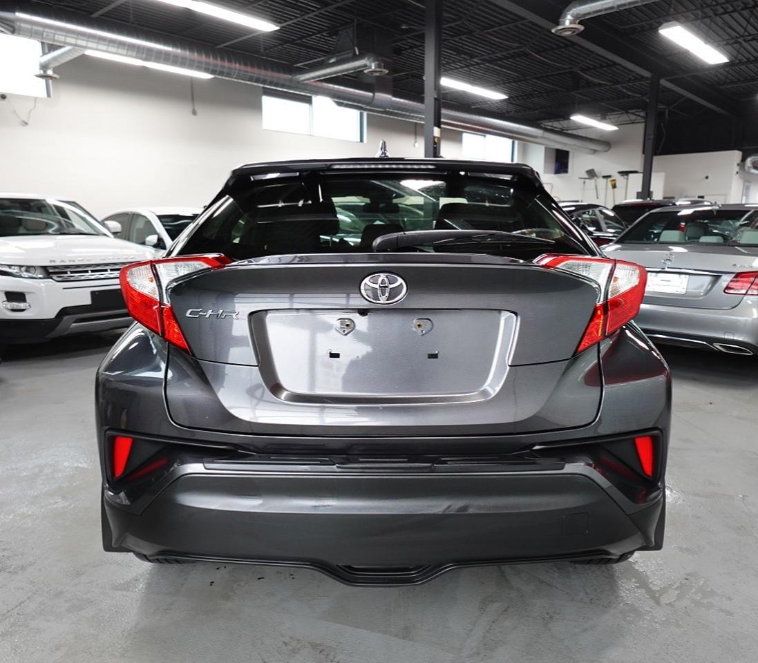2020 Toyota C-HR DEALER MAINTAIN,NO ACCIDENT ,XLE MODEL - Photo #5