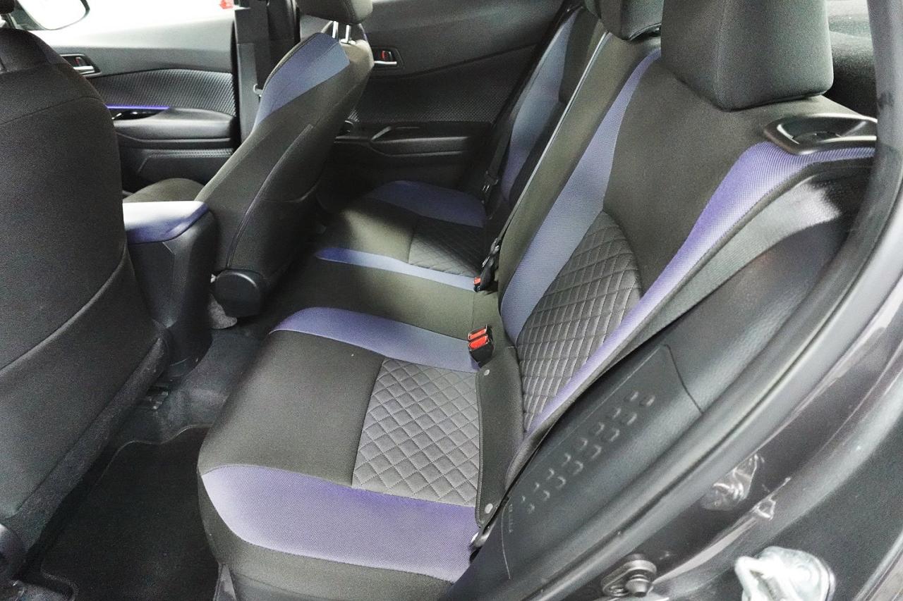 2020 Toyota C-HR DEALER MAINTAIN,NO ACCIDENT ,XLE MODEL - Photo #16
