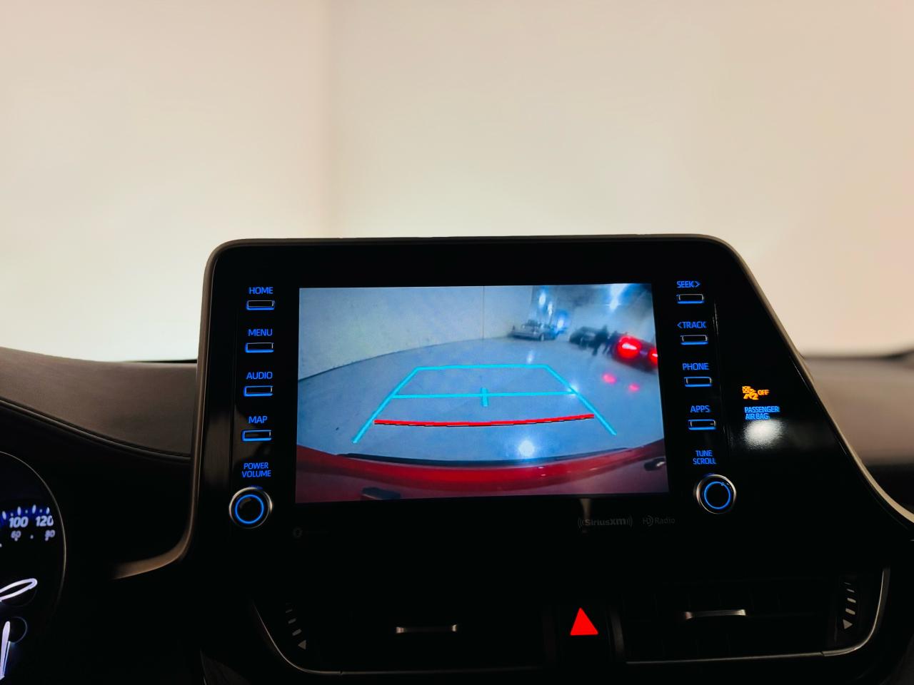 2021 Toyota C-HR LIMITED  - Photo #13