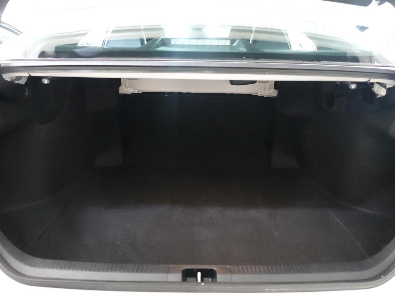 2022 Toyota Camry SE | Leather | LaneDep | Heated Seats | CarPlay Photo