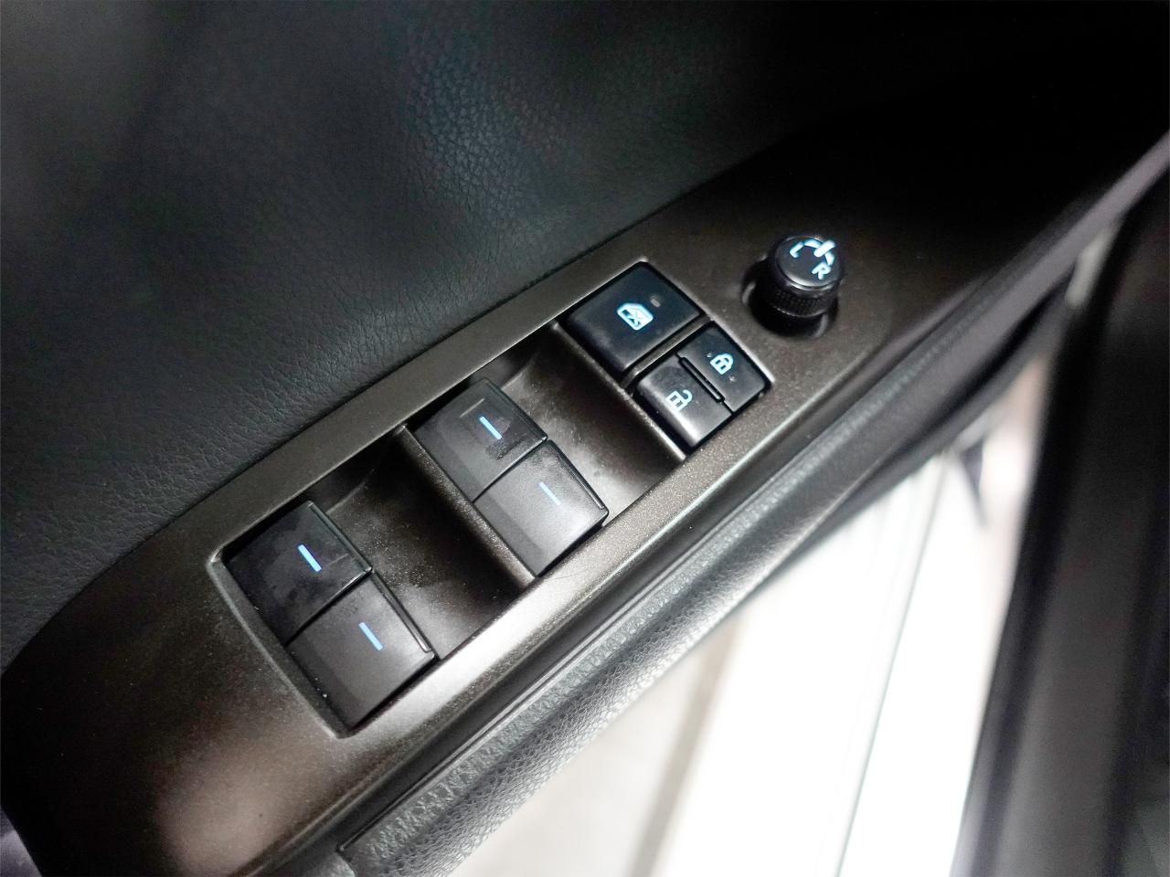 2022 Toyota Camry SE | Leather | LaneDep | Heated Seats | CarPlay