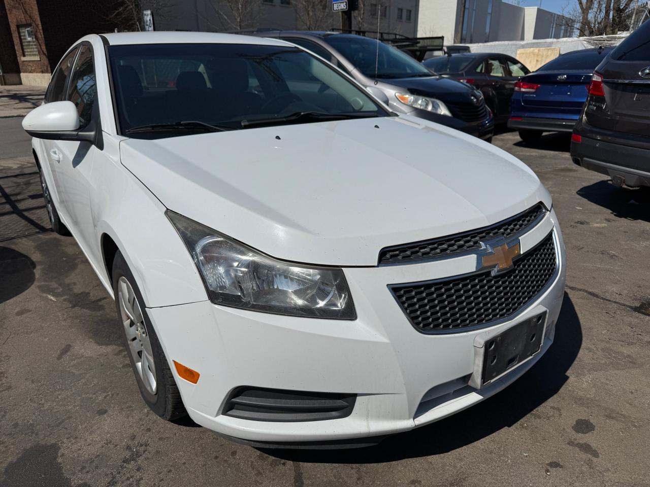 2014 Chevrolet Cruze 4dr Sdn 1LT - Photo #3