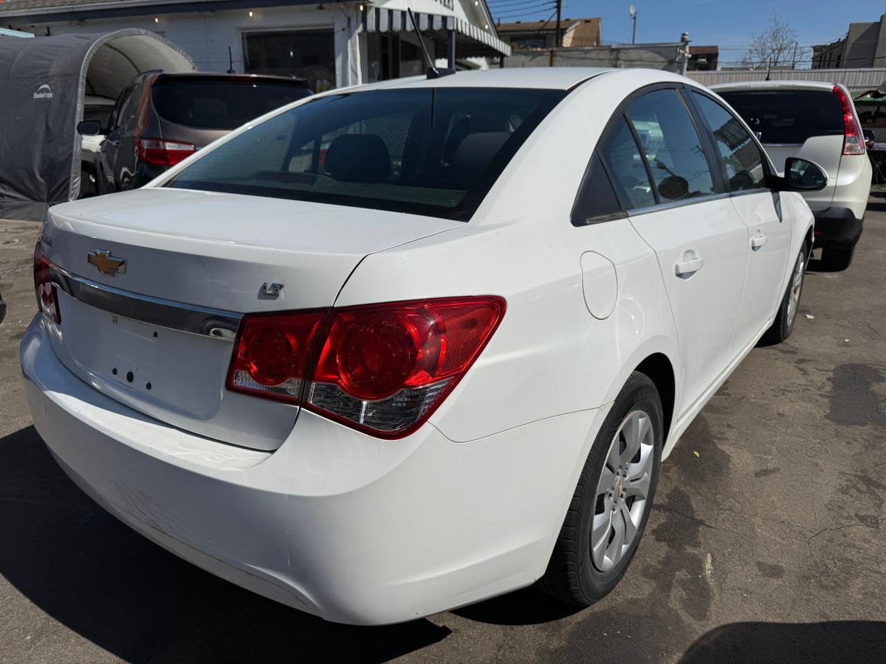 2014 Chevrolet Cruze 4dr Sdn 1LT - Photo #5