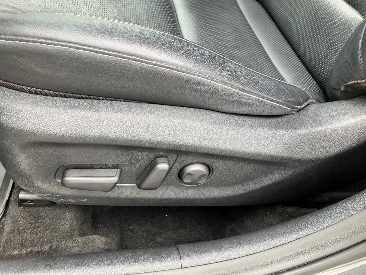 12356064