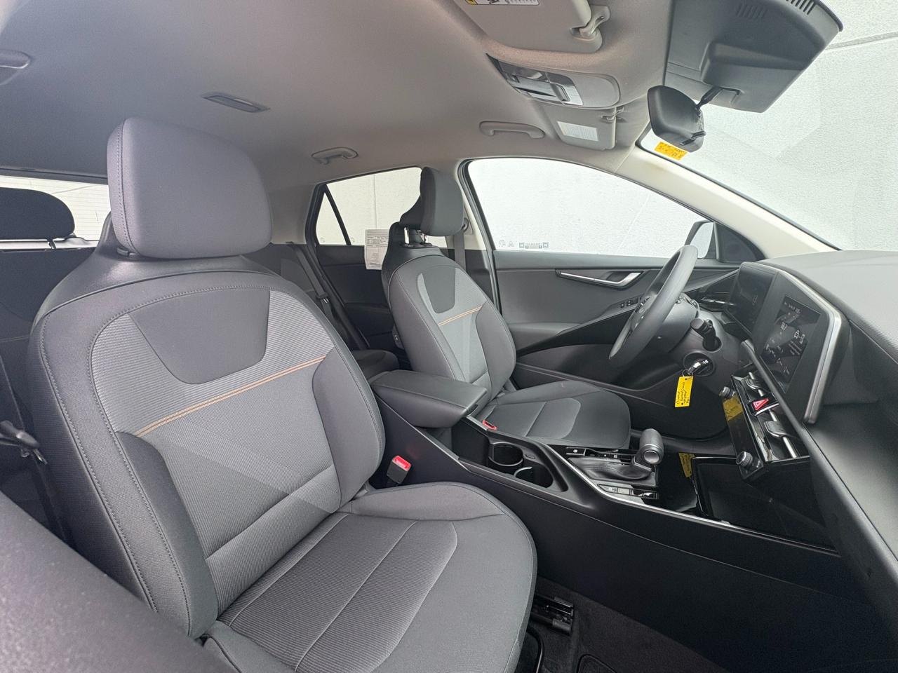 2025 Kia NIRO PLUG-IN Hybrid LX Photo