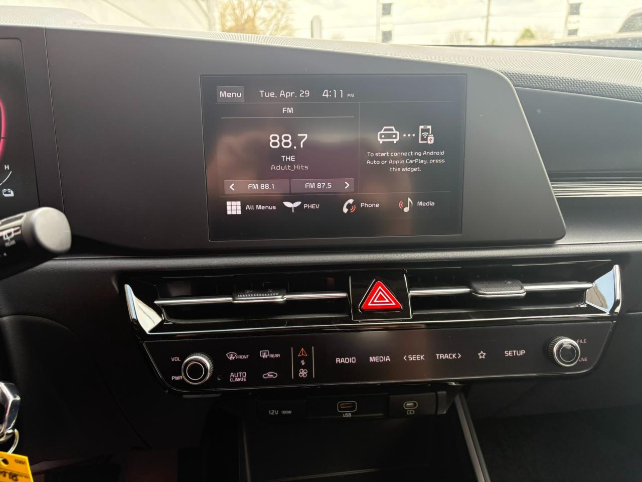 2025 Kia NIRO PLUG-IN Hybrid LX Photo