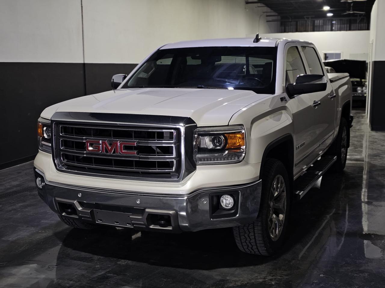 Used 2015 GMC Sierra 1500 4WD CREW CAB 143.5