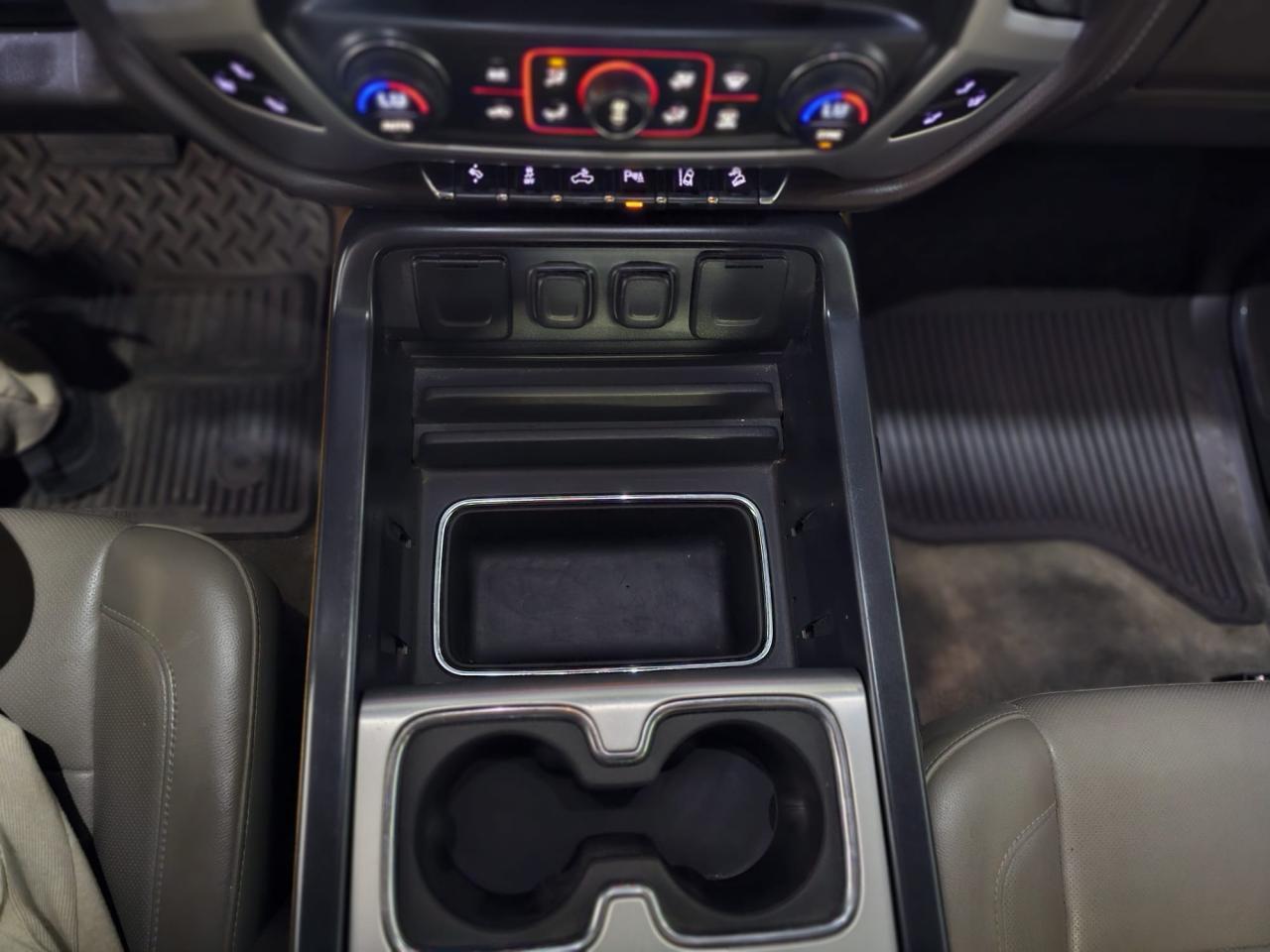 2015 GMC Sierra 1500 4WD CREW CAB 143.5" SLT - Photo #18