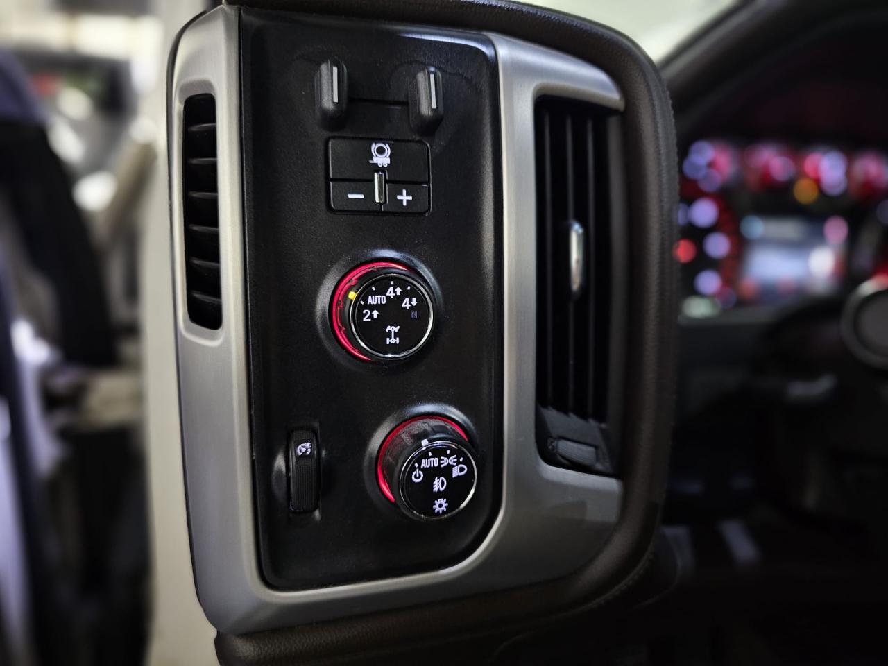 2015 GMC Sierra 1500 4WD CREW CAB 143.5" SLT - Photo #13