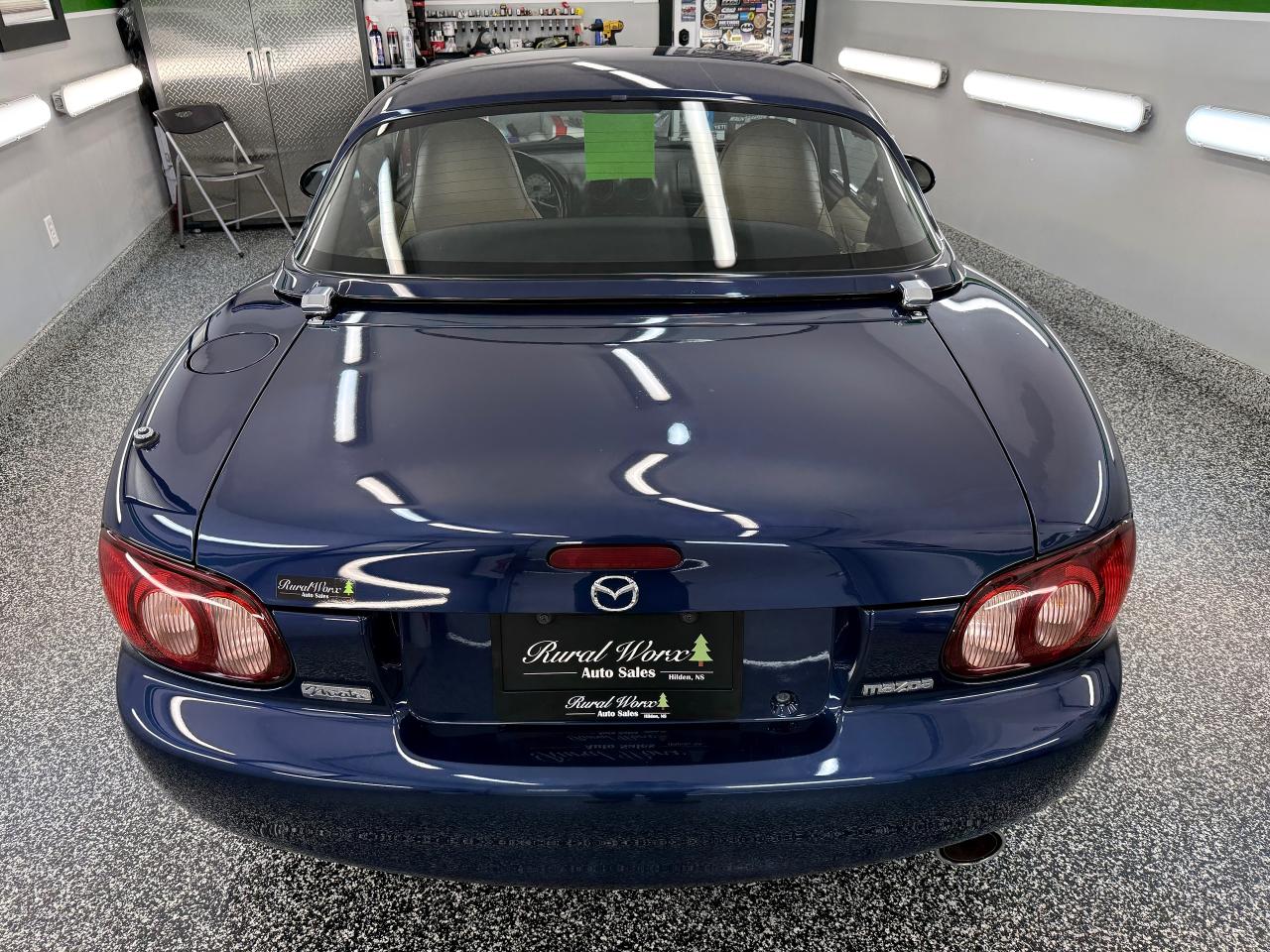 2002 Mazda Miata MX-5 *PENDING SALE* - Photo #9