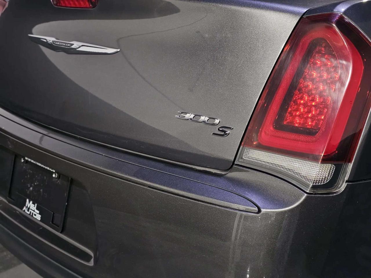 2016 Chrysler 300 4DR SDN 300S RWD - Photo #17