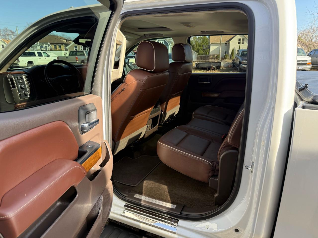 2018 Chevrolet Silverado 1500 High Country - Photo #10