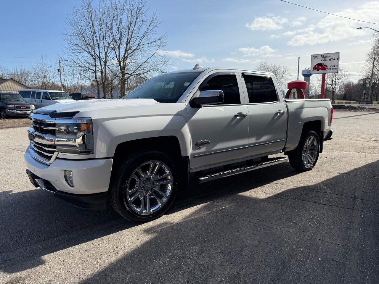 2018 Chevrolet Silverado 1500 High Country - Photo #14