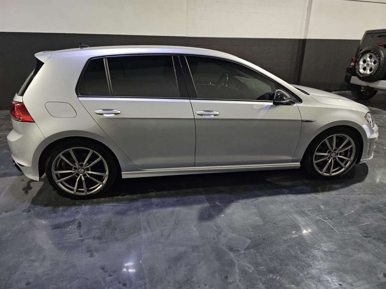 2016 Volkswagen Golf R 5dr HB DSG - Photo #6