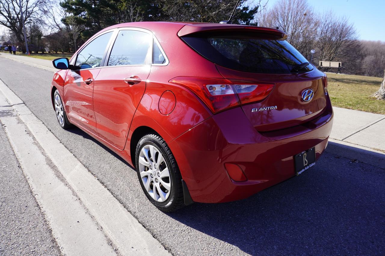 2015 Hyundai Elantra GT 1 OWNER/ LOW LOW KM'S/ DEALER SERVICED/ LOCAL CAR Photo2