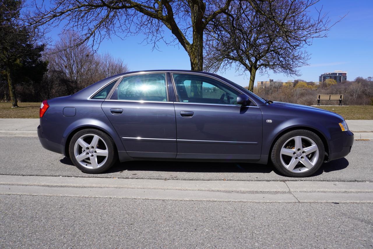 2002 Audi A4 3.0L QUATTRO / LOW KM'S / DEALER SERVICED / LOCAL Photo4