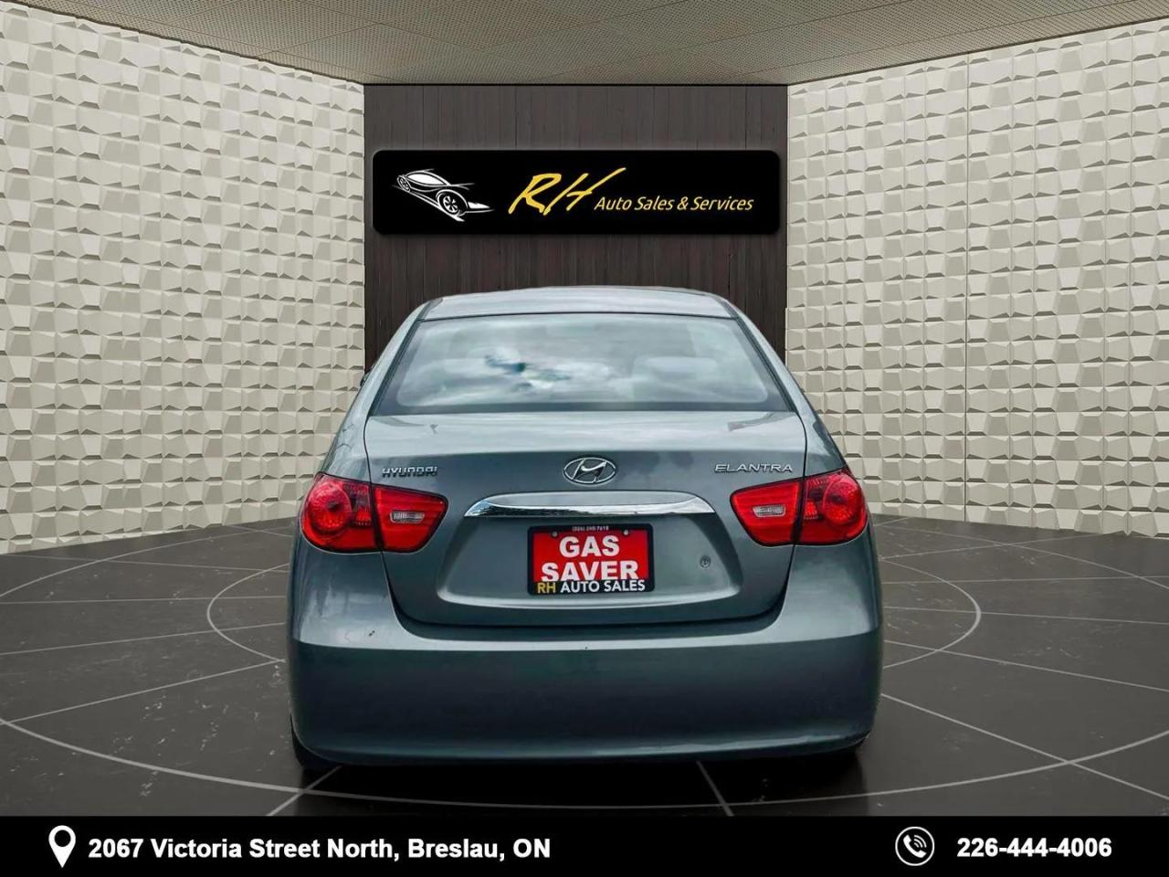 2010 Hyundai Elantra 4dr Sdn Auto - Photo #4