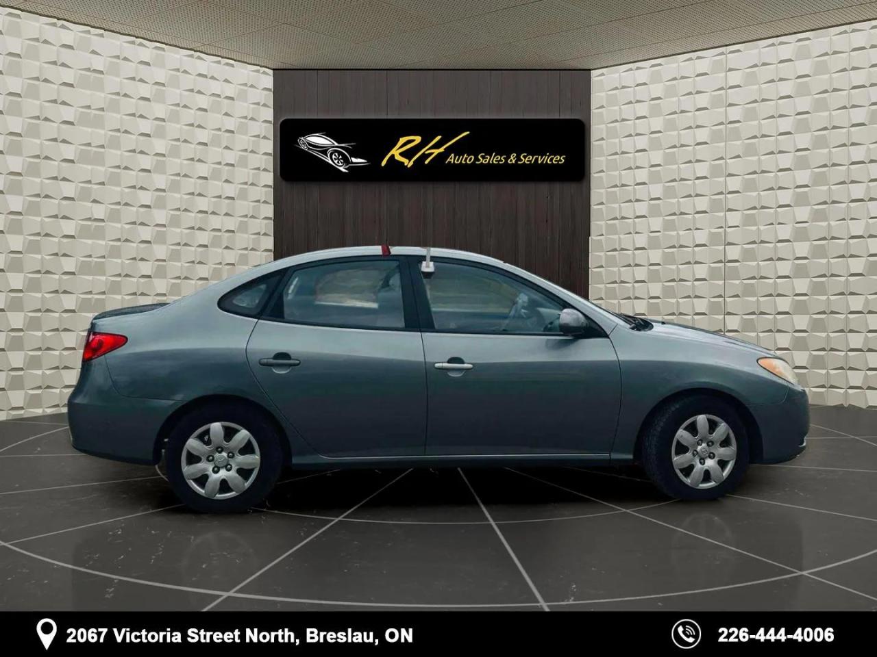 2010 Hyundai Elantra 4dr Sdn Auto - Photo #2