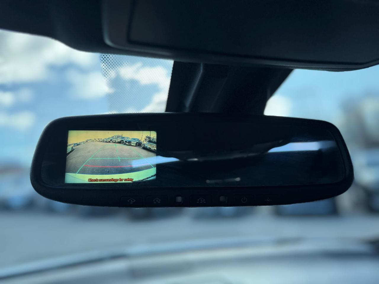 2013 Lexus CT 200h AUTO HYBRID NO ACCIDENT SUNROOF BACKUP CAM H-SEATS - Photo #22
