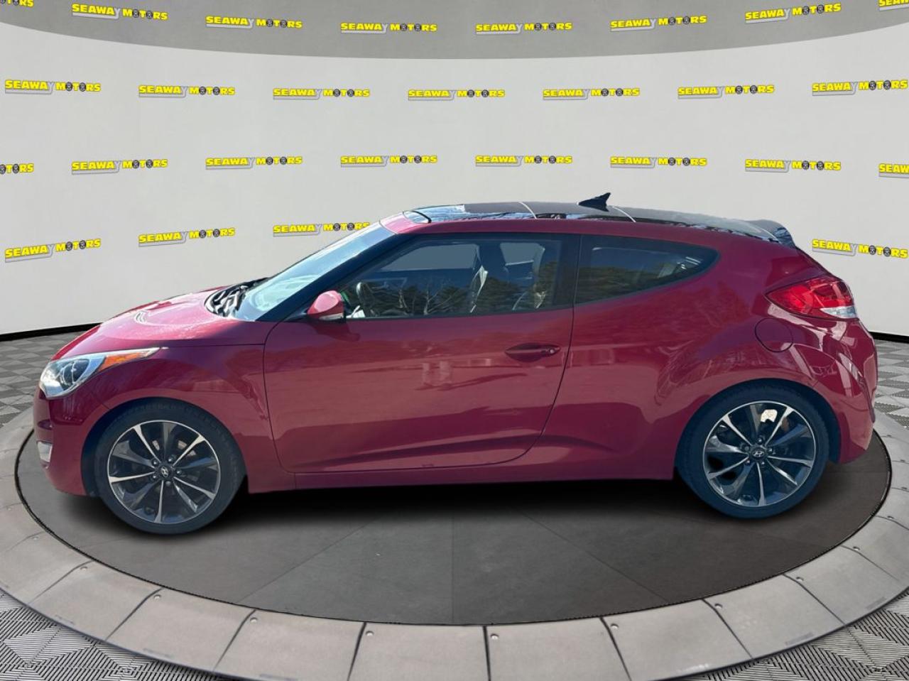 2015 Hyundai Veloster Tech - Photo #6