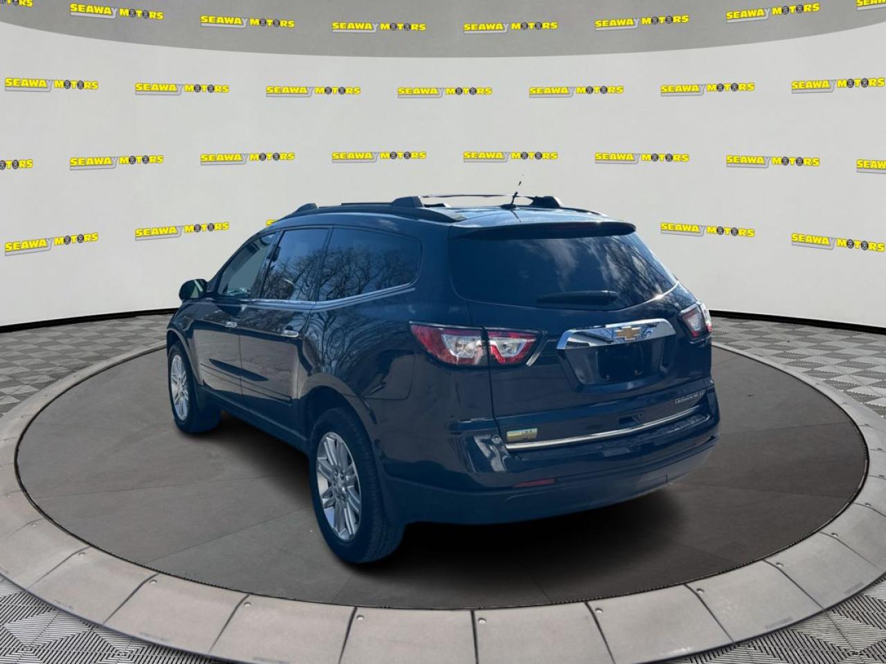 2015 Chevrolet Traverse 1LT - Photo #5