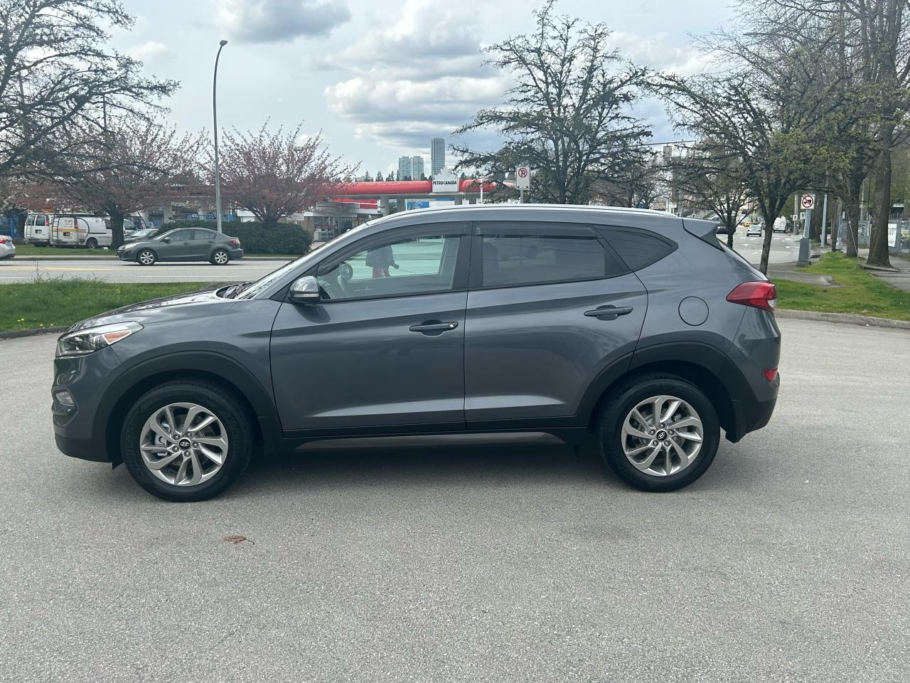 2016 Hyundai Tucson  - Photo #2