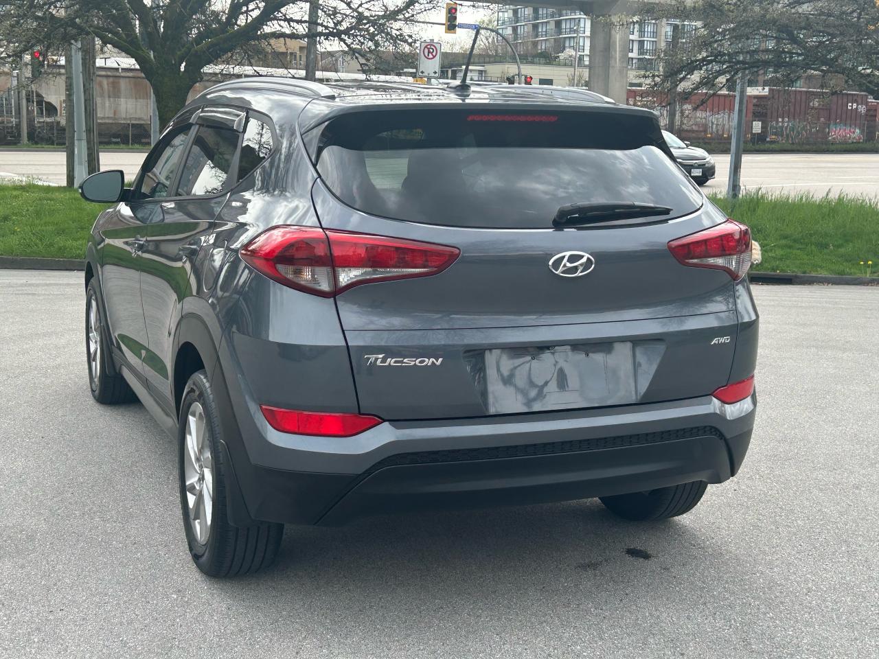 2016 Hyundai Tucson  - Photo #3