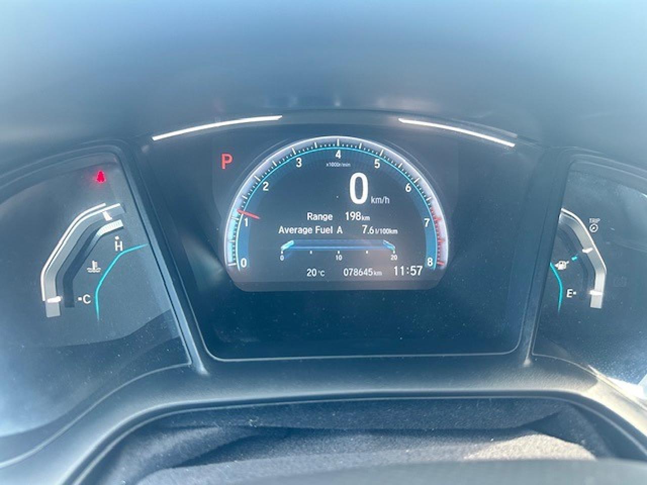 2021 Honda Civic 4D LX CVT Photo1