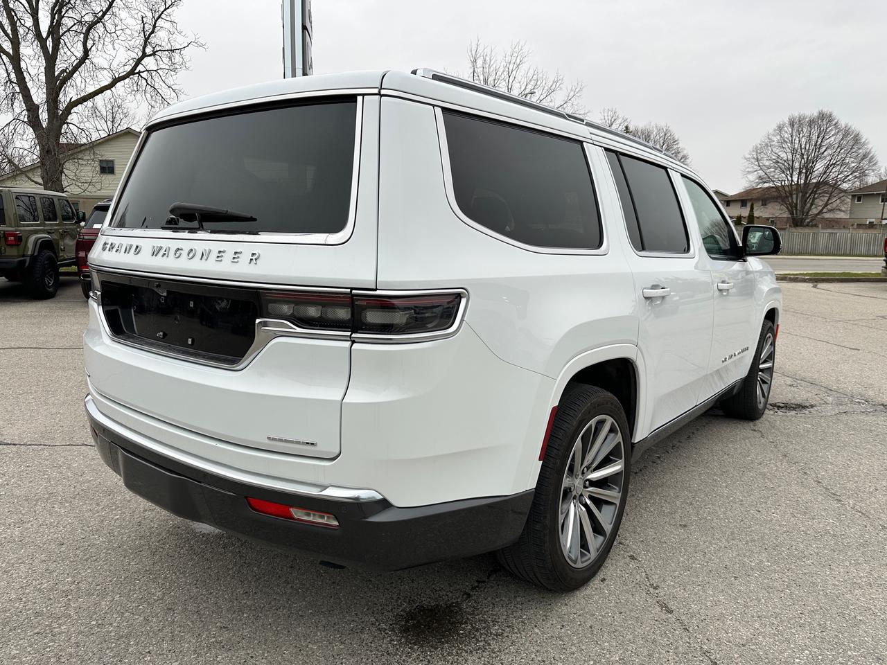 2022 Jeep Grand Wagoneer Series II Photo