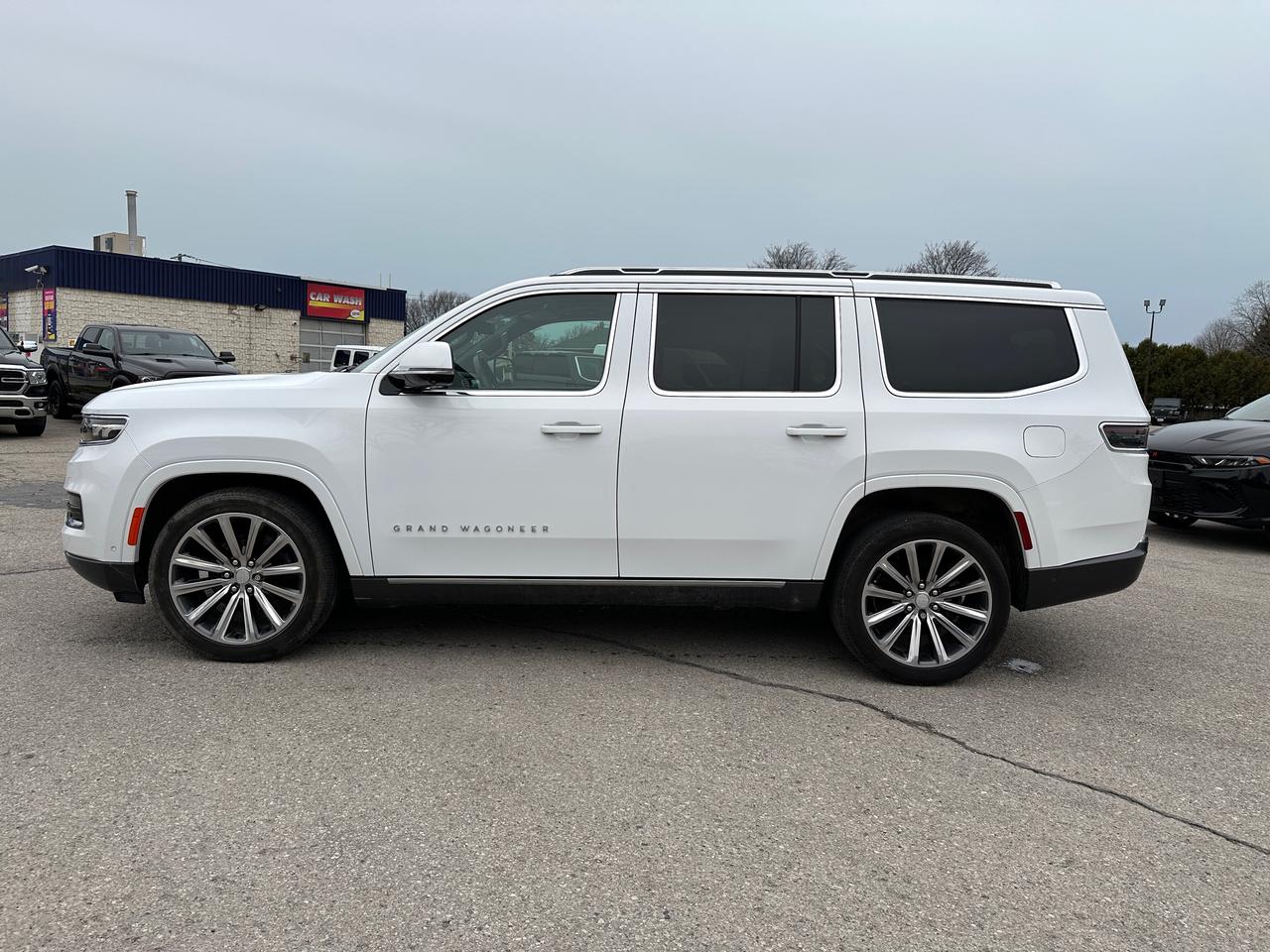 2022 Jeep Grand Wagoneer Series II Photo