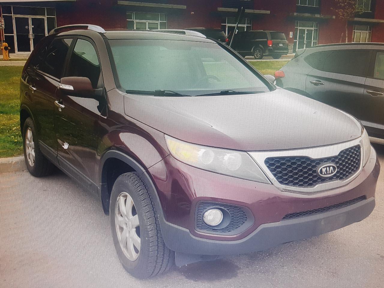 2011 Kia Sorento LX - Photo #1