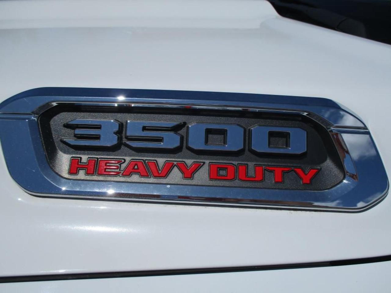 2019 RAM 3500 TRADESMAN CREW 4X4 Photo10