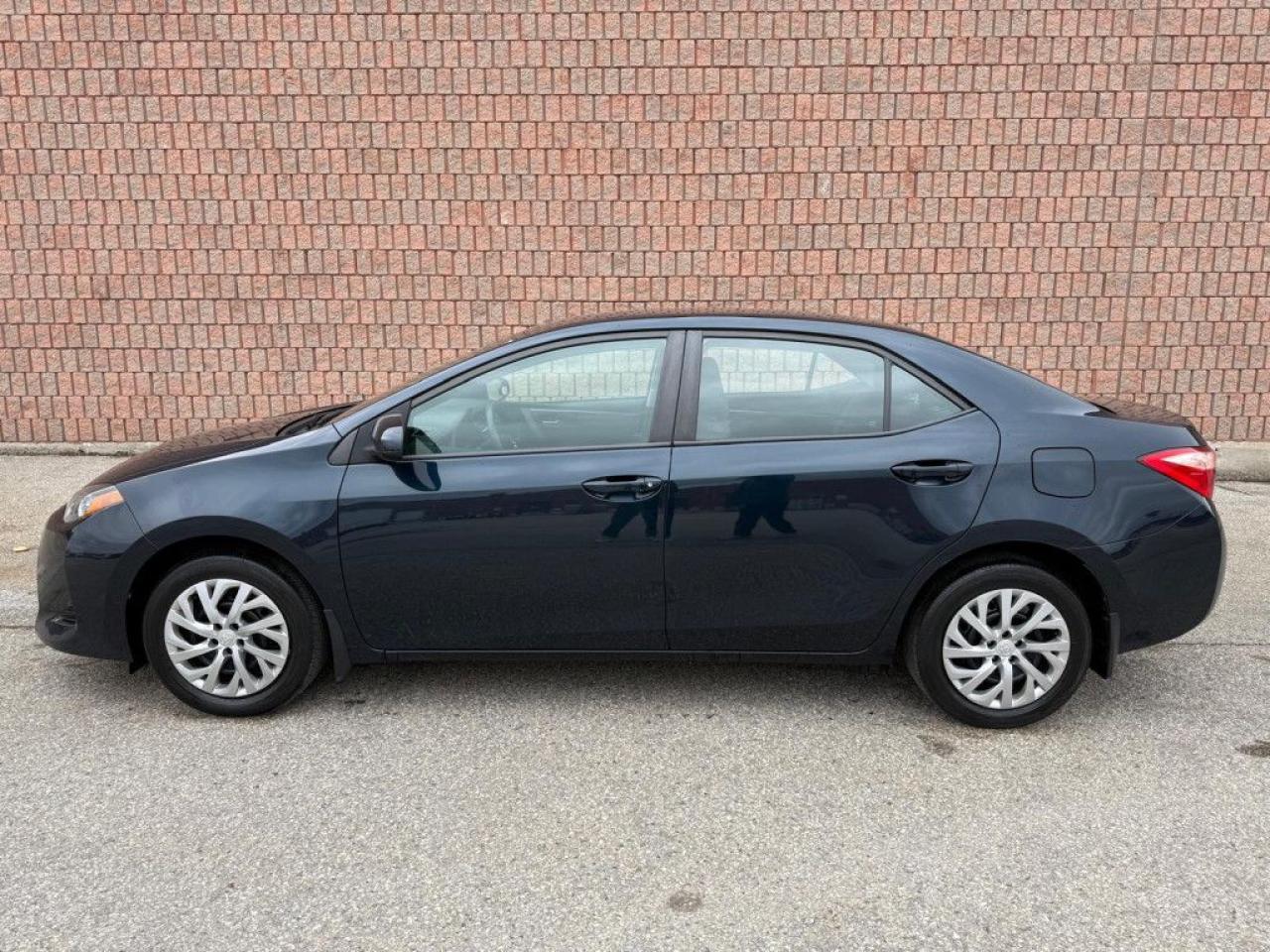2019 Toyota Corolla LE |CLEAN CARFAX|LOW KMS|BACK-UP CAM|BLUETOOTH|HEATED SEATS| - Photo #3
