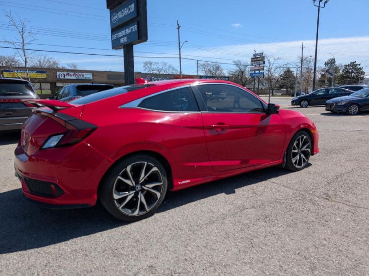 2018 Honda Civic COUPE Si  **BRIGHT RED - SUNROOF** Photo4