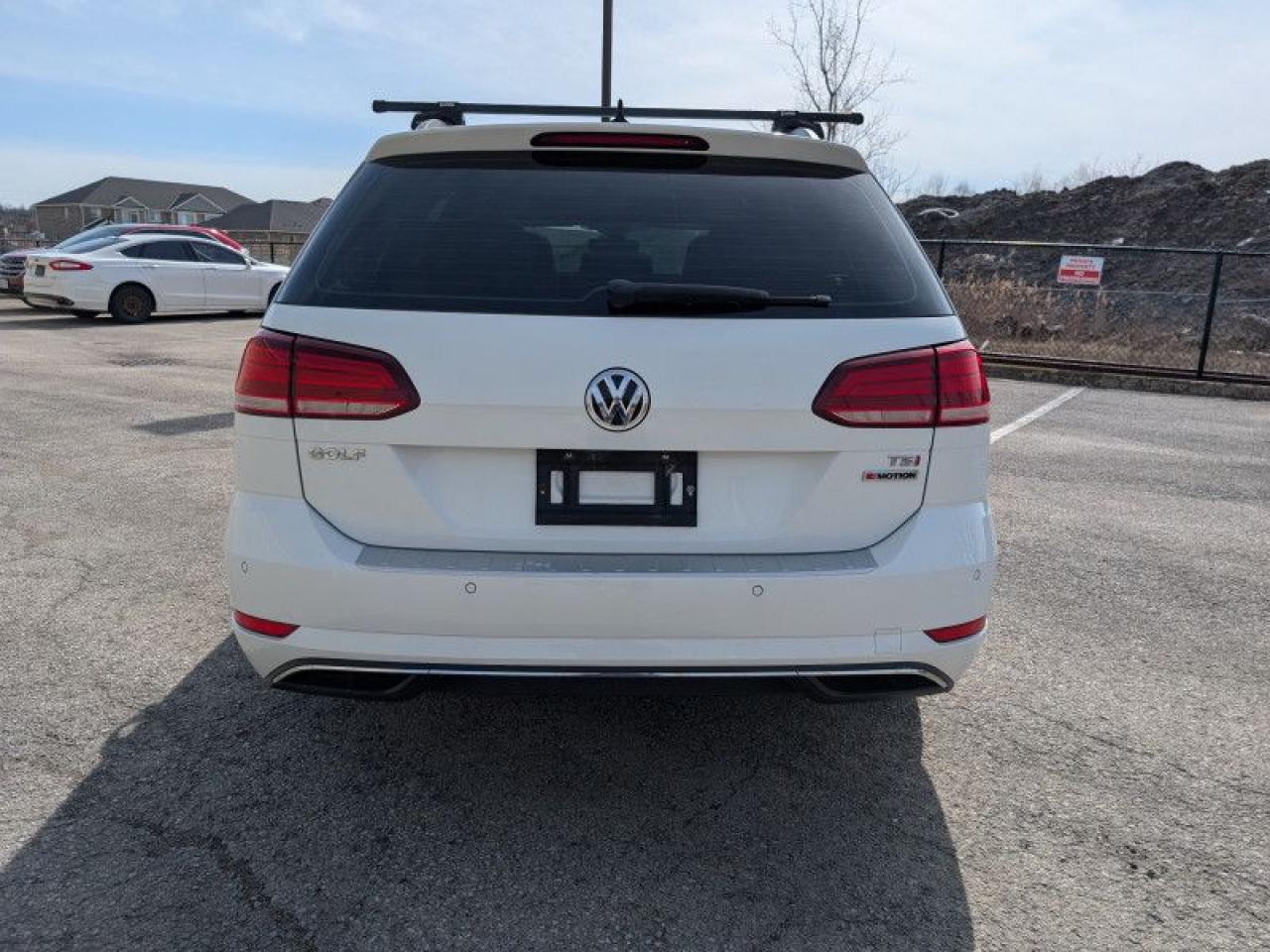 2018 Volkswagen Golf Sportwagen Comfortline  **VERY CLEAN - MANUAL** Photo3
