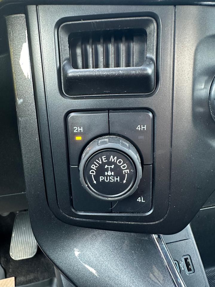 1745622372
